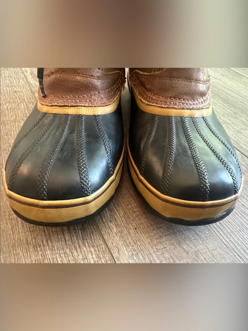 Sorel Brown and Black Waterproof Lace-Up Men’s Winter Boots